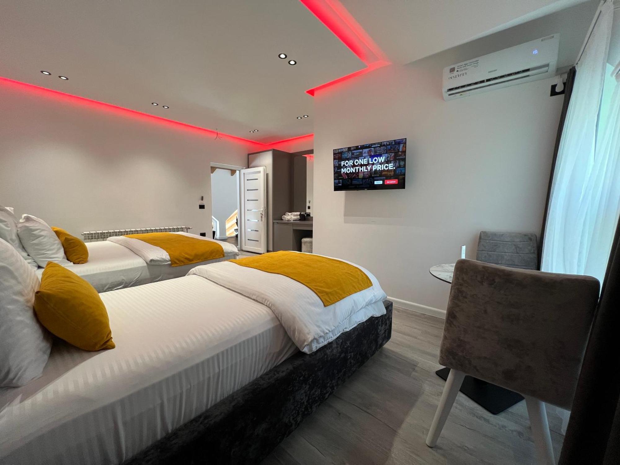 Breezy Hotel Valbone Luaran gambar